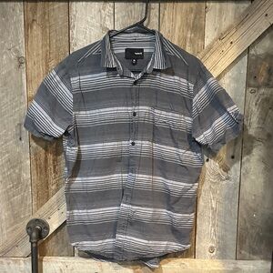 Hurley Gray and White Striped Short-Sleeve Button-Up Shirt